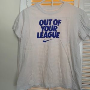 nike t shirt